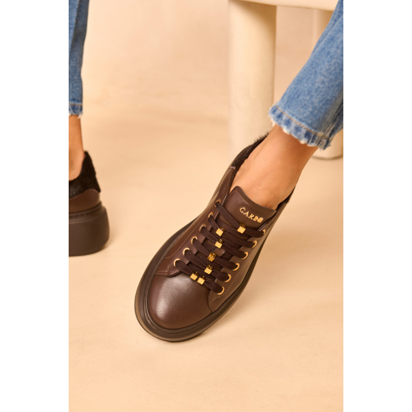 

Brązowe skórzane sneakersy CARINII B10468-T82-T86-000-F69