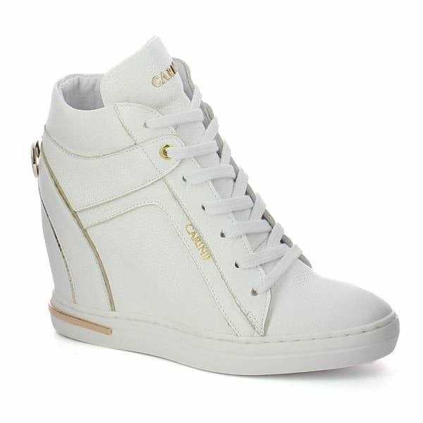 

Białe sneakersy na koturnie CARINII B9470-I81-B15-000-B88
