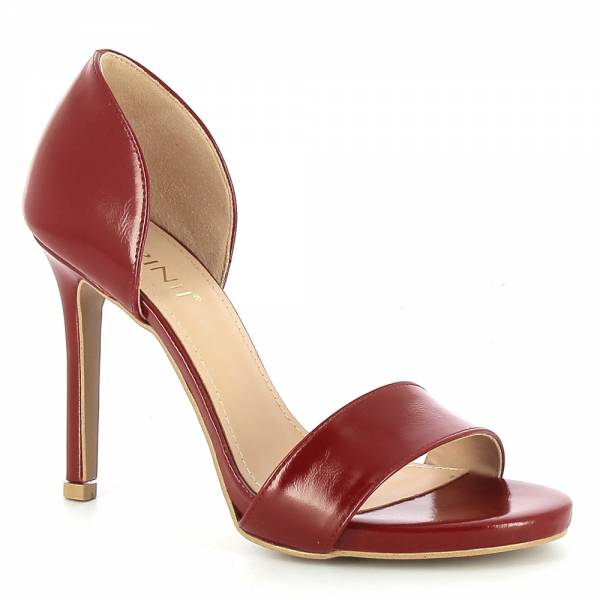 

Czerwone sandały damskie CARINII B6372-203-000-000-000