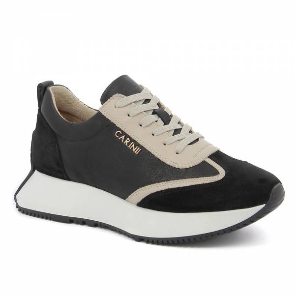 Czarne sneakersy na platformie CARINII B9062-H20-J23-S55-E82