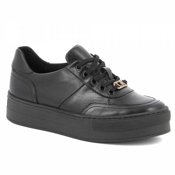 

Czarne sneakersy skórzane CARINII B9084-E50-000-000-A66