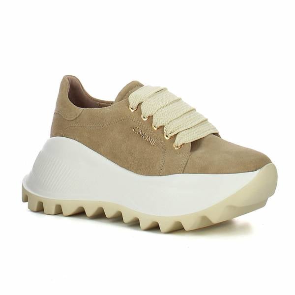 Beżowe sneakersy na platformie CARINII B9028-O17-000-000-000